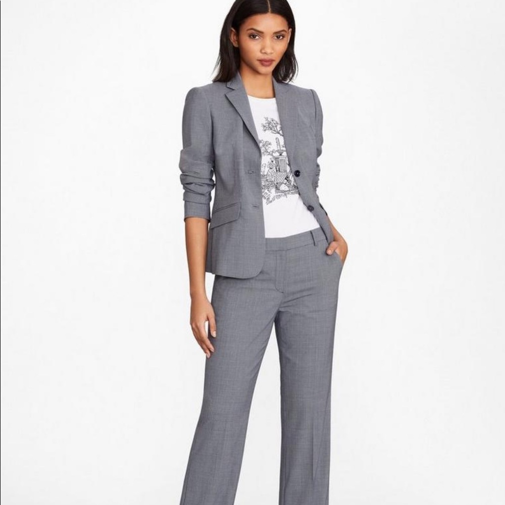 Brooks Brothers - Picture 3 of 16